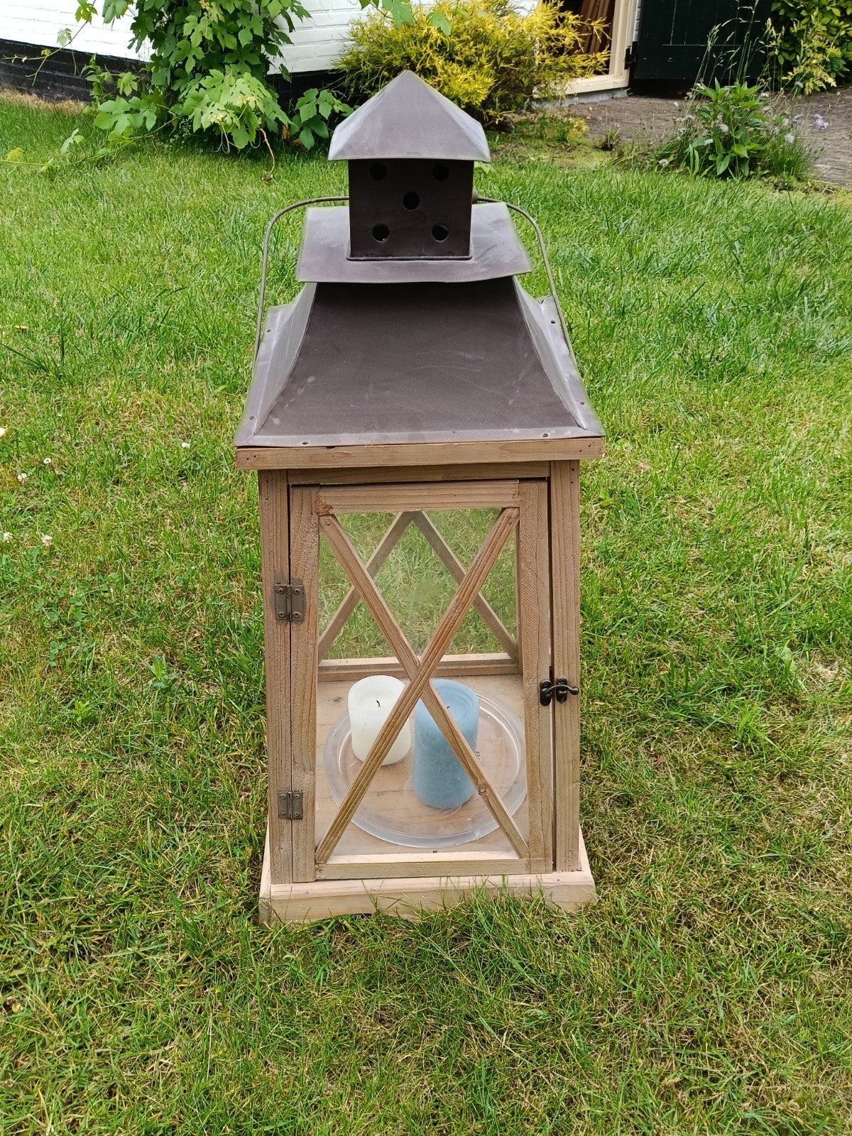 Decoratieve houten lantaarn met metalen dak, Ophalen, Gebruikt, Rustiek, Landelijk