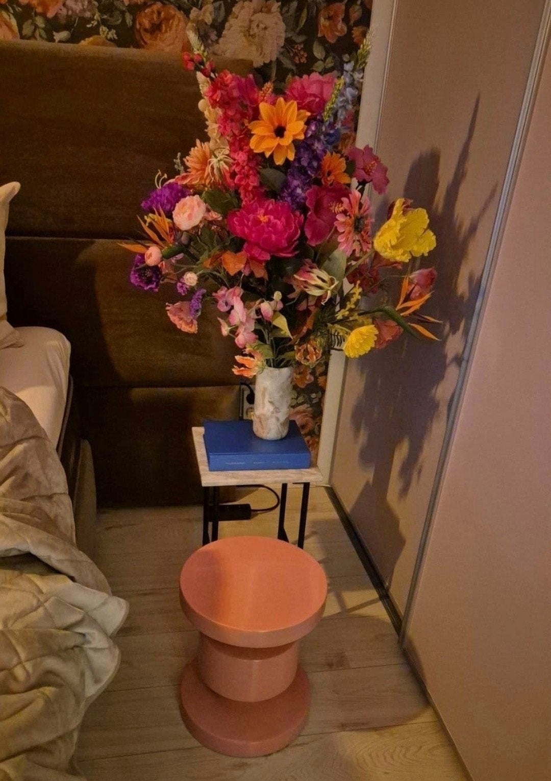 roze tafeltje, Ophalen, Zo goed als nieuw