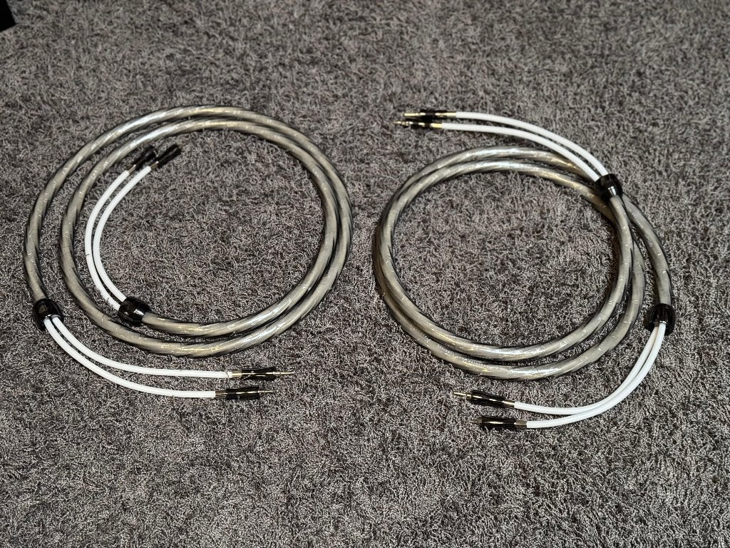 QED Signature Supremus 2x 2 meter, Audio, Tv en Foto, Ophalen of Verzenden, Nieuw, 2 tot 5 meter, Luidsprekerkabel