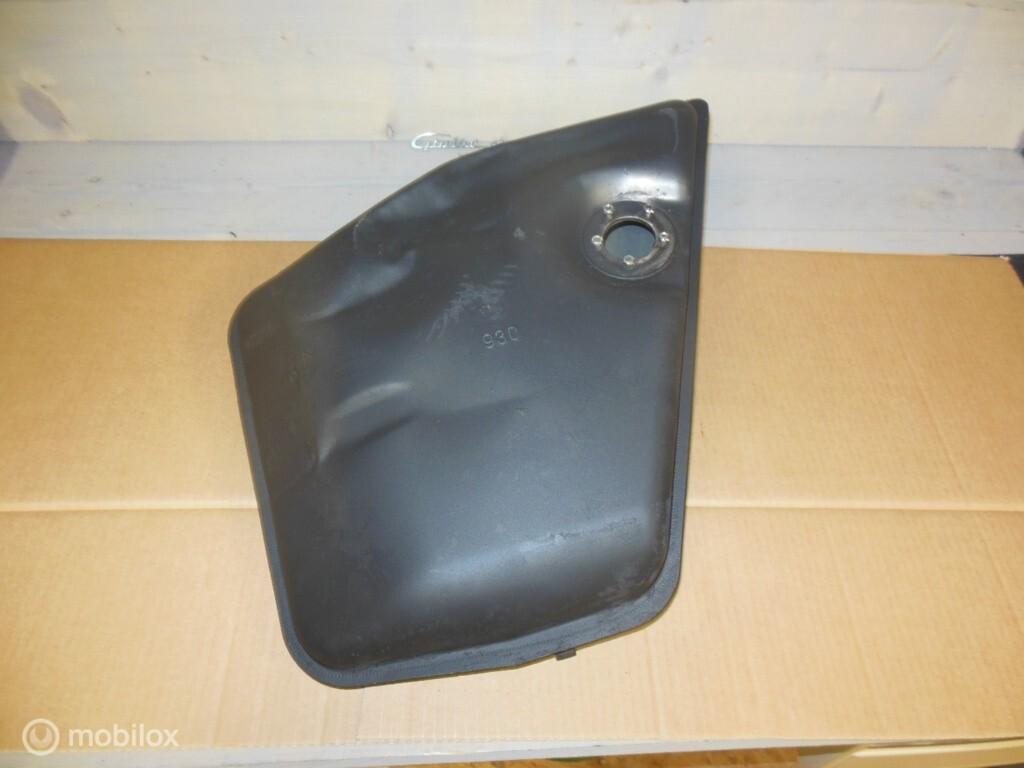 Olietank / oliereservoir Porsche 911 74-89, Gebruikt, Porsche, Ophalen of Verzenden