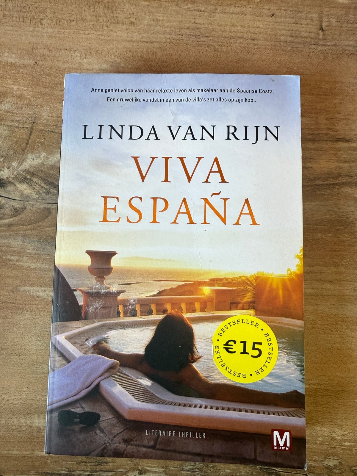 Linda van Rijn - Viva España (Literaire thriller), Ophalen of Verzenden, Zo goed als nieuw