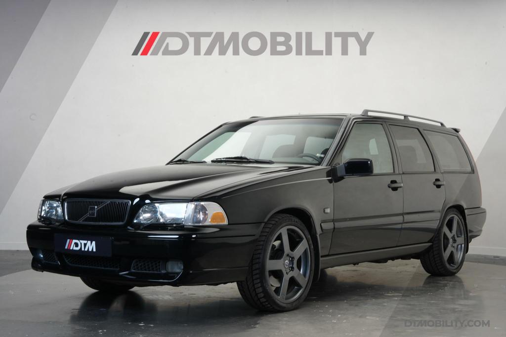 Volvo V70 2.3 R AWD | Zeer nette staat | Origineel Nederland, Automaat, Gebruikt, Zwart, Zwart