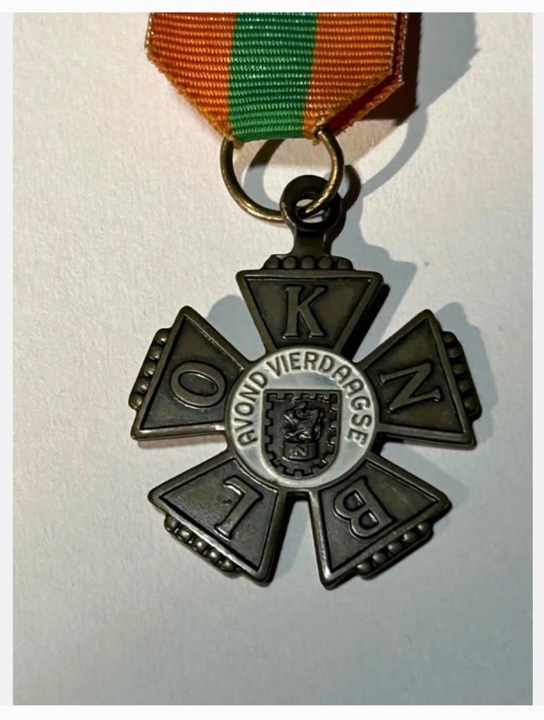 Avond vierdaagse medaille 1993, Ophalen of Verzenden, Overige materialen, Nederland