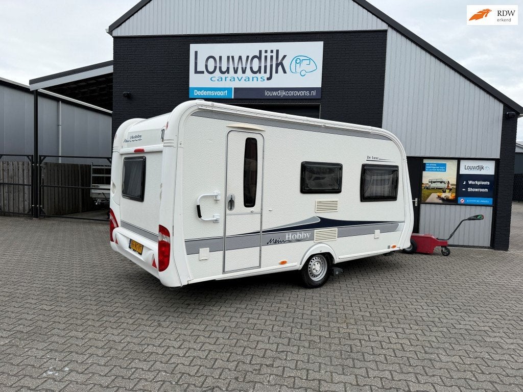 HOBBY De Luxe 440 SF ’11 (Mover, Vastbed 210cm), Caravans en Kamperen, Caravans, Vast bed, Hobby, Bedrijf, Treinzit