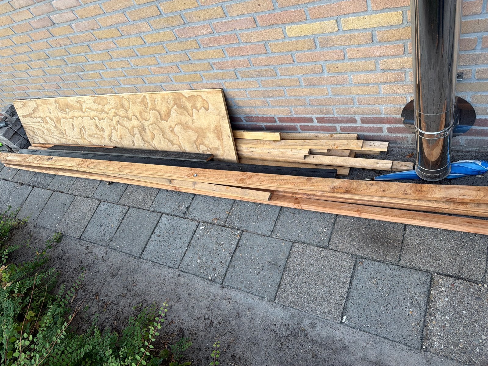 Gratis diverse planken en balken, Ophalen, Gebruikt, Minder dan 25 mm, Balk