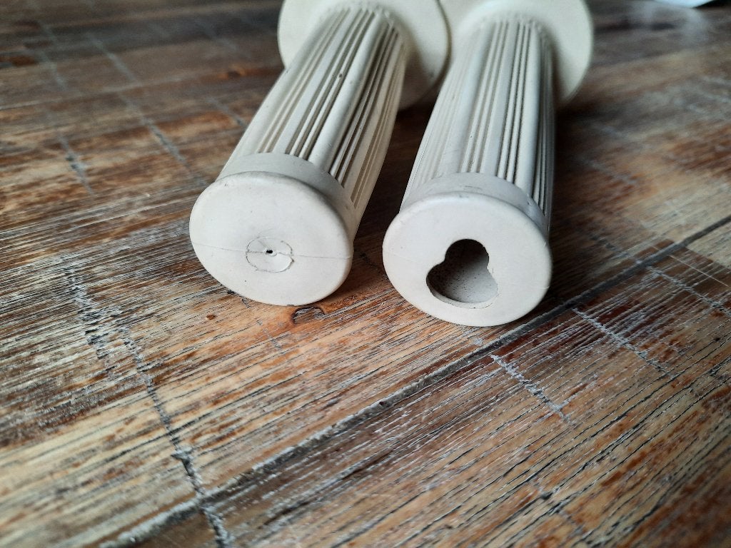 N.O.S 2 x originele magura witte rubbers, Ophalen, Nieuw, Overige typen, Overige merken
