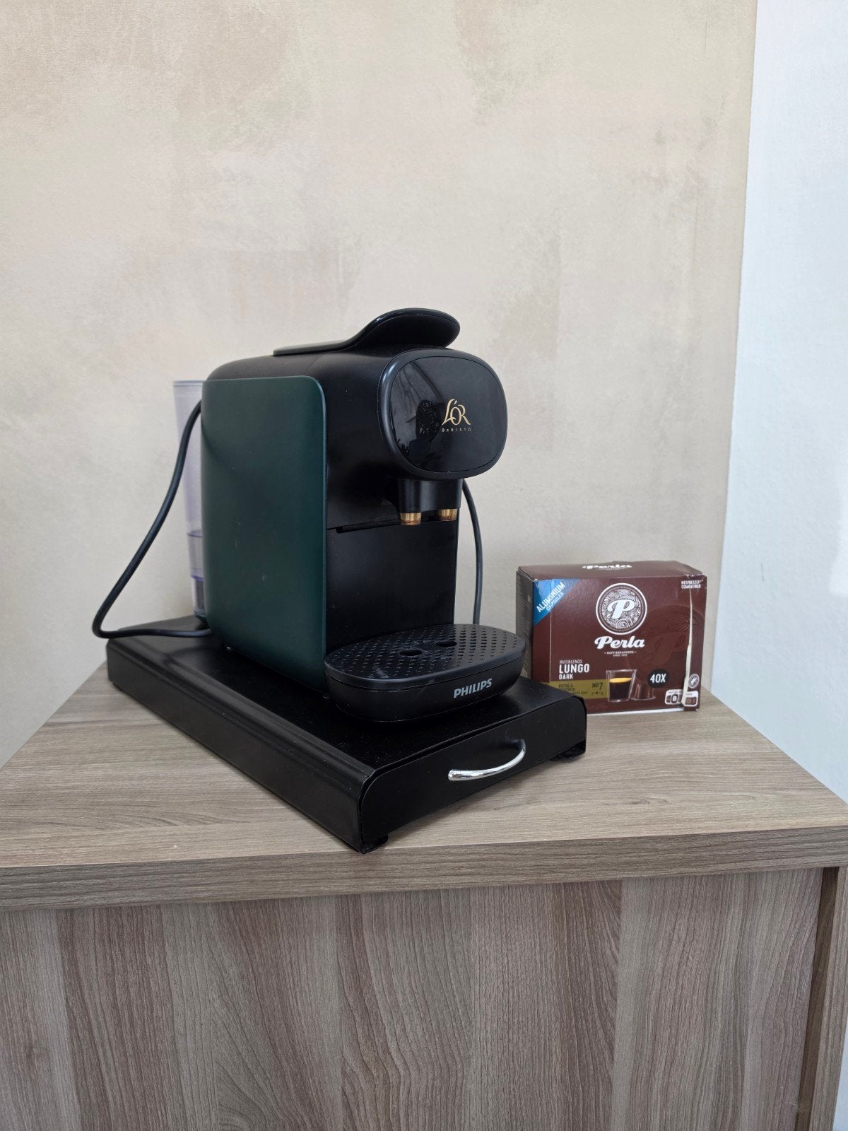 L'OR Barista koffiezetapparaat met cup houder lade, Ophalen, Gebruikt, Koffiemachine, Koffiepads en cups