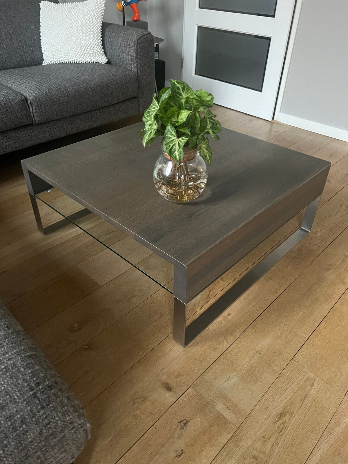 Leolux Aditi salontafel eiken kleur pine grey, Huis en Inrichting, Ophalen, Zo goed als nieuw, Rechthoekig, 50 tot 100 cm