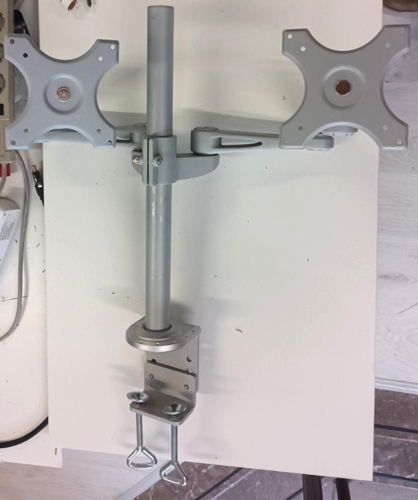 Newstar dubbele monitorbeugel voor 13-32" schermen, Computers en Software, Monitoren, Zo goed als nieuw, Overige typen, Onbekend