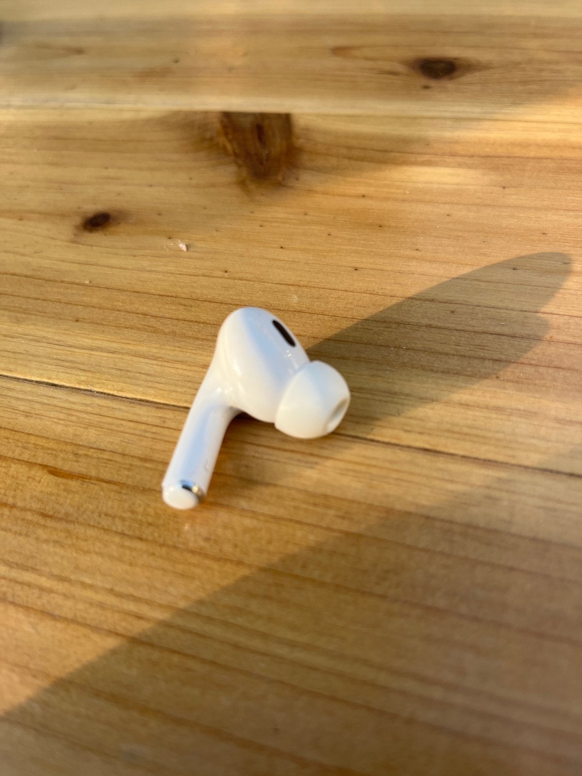 Apple AirPods Pro 2 (Linker Oordopje), Ophalen of Verzenden, Zo goed als nieuw, Draadloos