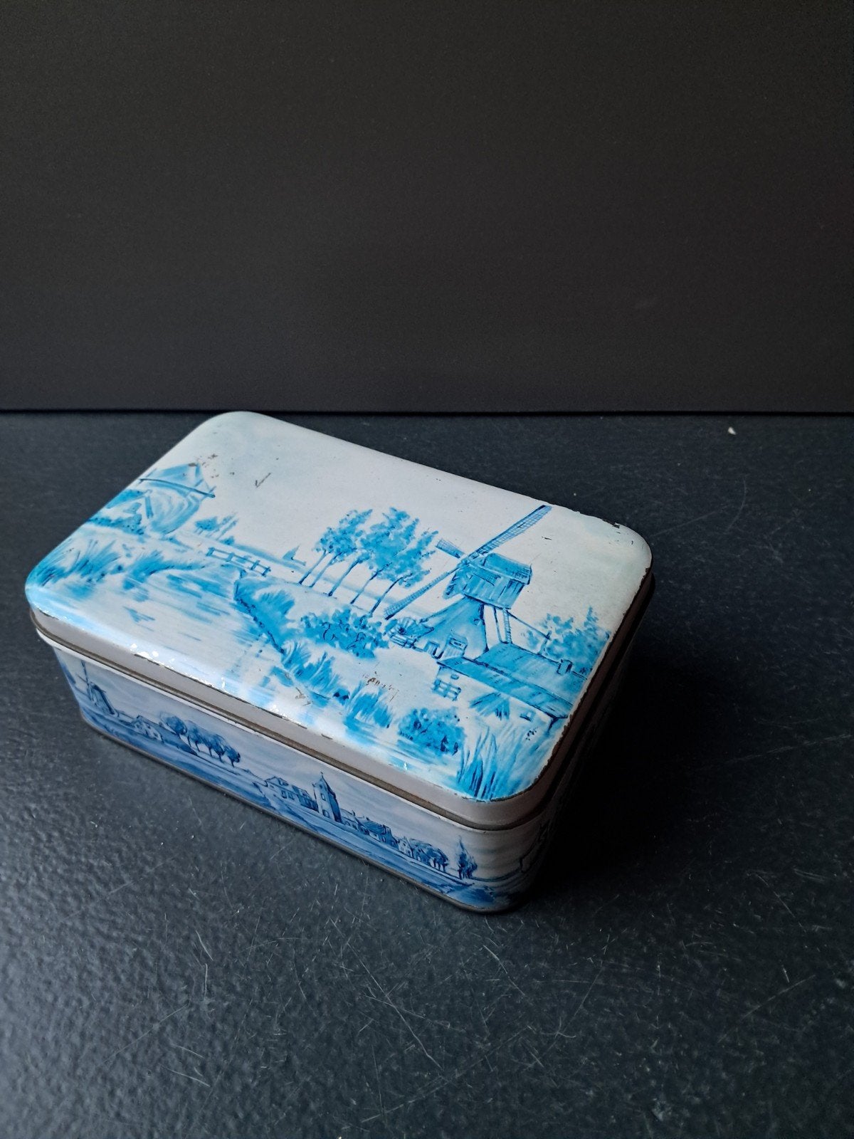 Vintage blik blauw-witte Delftse molens Hollands, Ophalen of Verzenden, Gebruikt, Koek(jes), Overige merken