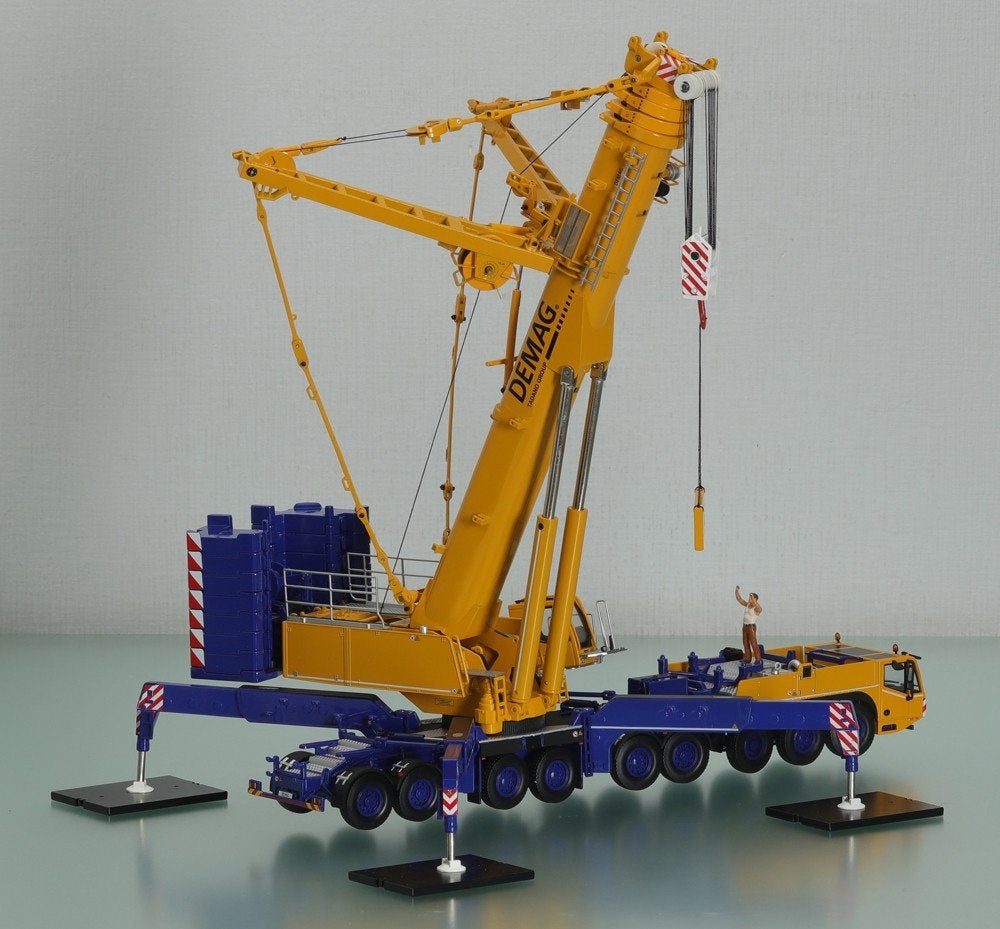 Demag Tadano AC 700-9 Kraanmodel 1:50, Ophalen of Verzenden, Zo goed als nieuw, Overige typen, Overige merken