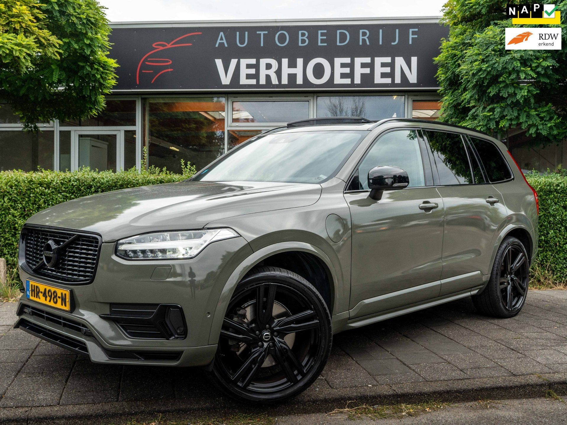 Volvo XC90 2.0 T8 Twin Engine AWD R-DESIGN - PANORAMADAK - 7, Auto's, Dealer onderhouden, Gebruikt, 1969 cc, 7 stoelen