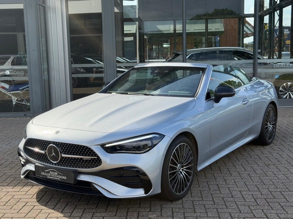 Mercedes-benz CLE 200 AMG LINE AUTOMAAT LMV NAVI PDC-CAMERA, Auto's, Automaat, 4 cilinders, 4 stoelen, Bedrijf