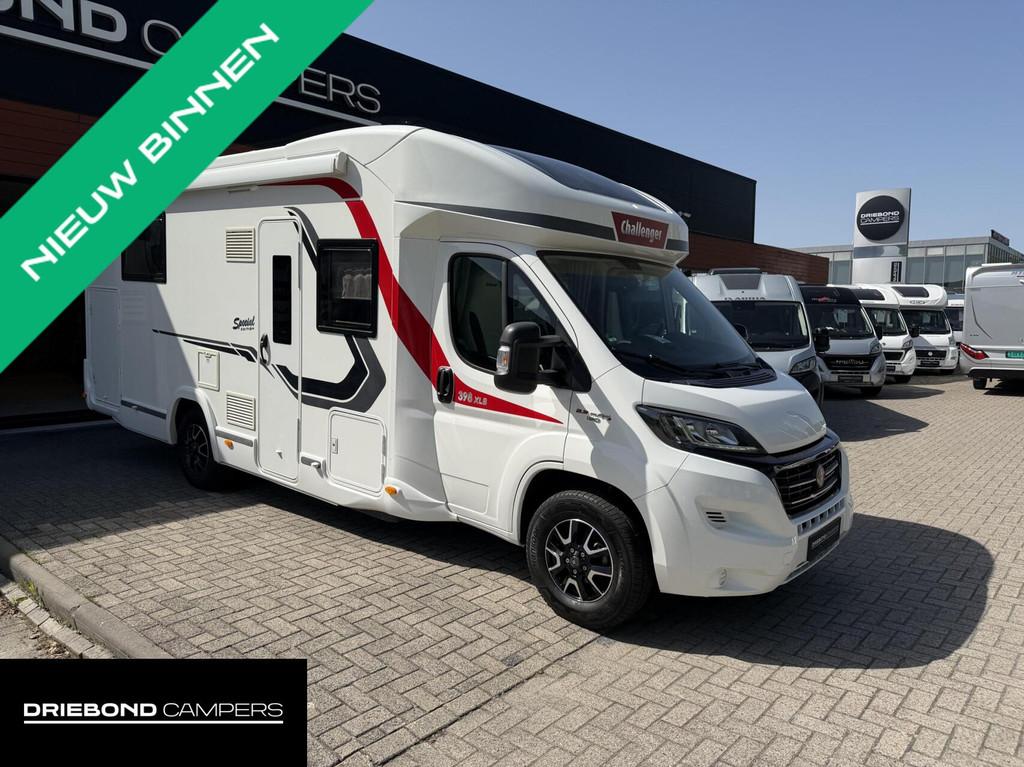 Challenger 398 XLB Queensbed Hefbed Zonnepaneel Luifel Bearl, Caravans en Kamperen, Airconditioning, Airbags, 7 tot 8 meter, Bedrijf