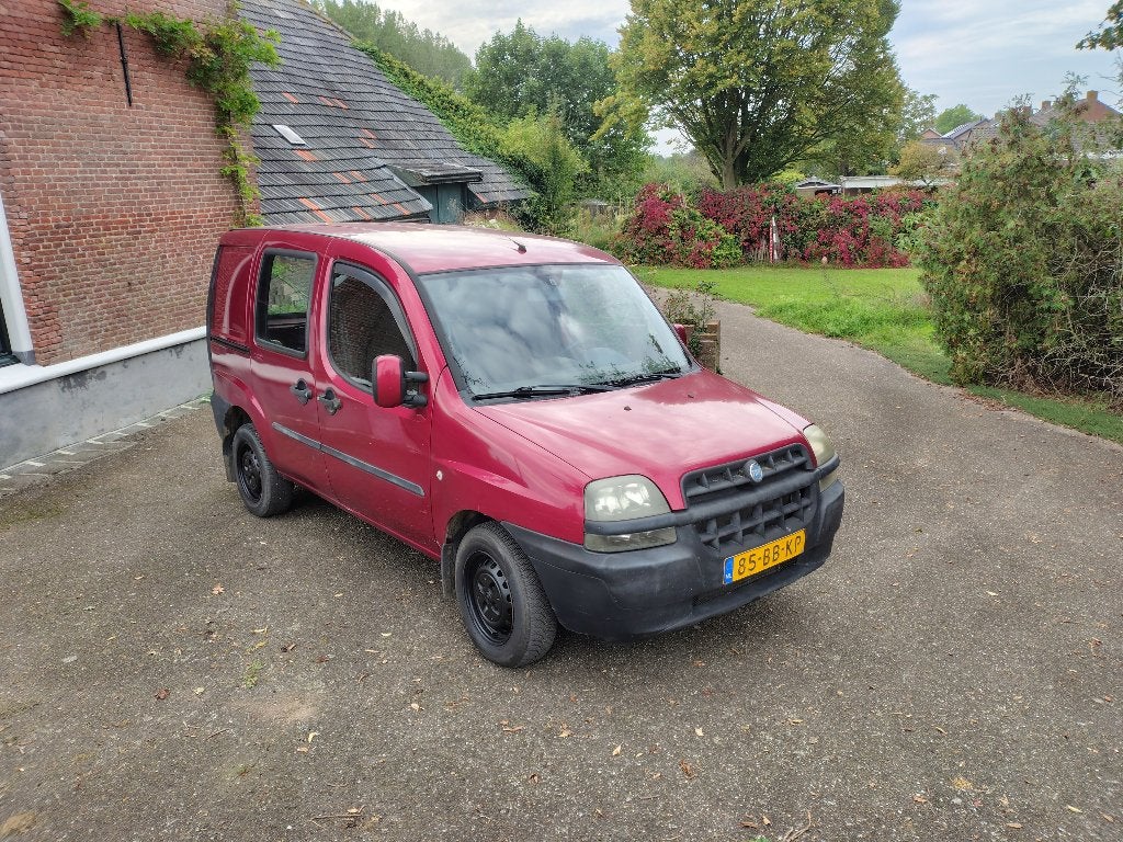 Fiat Doblo 1.9 JTD Cargo, 2002, APK tot 08-2027, trekhaak, Voorwielaandrijving, Stof, 4 cilinders, 100 pk