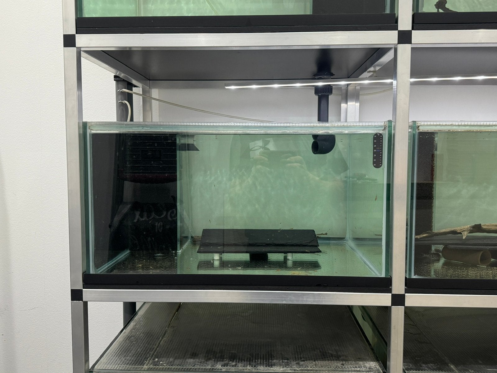 High tech Aquariumsteling kweekstelling geautomatiseerd, Ophalen, Zo goed als nieuw, Leeg aquarium