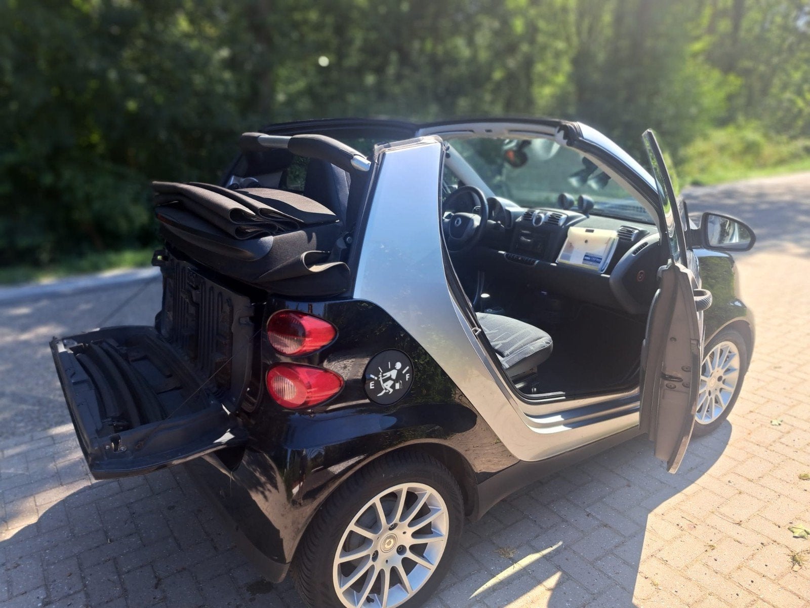 Smart ForTwo 1.0 52KW Cabrio 2007 Zwart, Auto's, 765 kg, Zwart, Origineel Nederlands, Overige kleuren