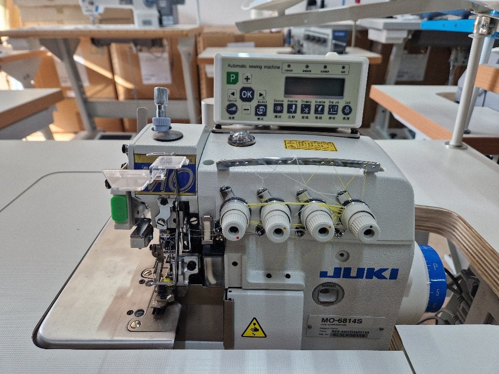Juki Mo-6814S - 4 draads AUTOMAAT overlock machine NIEUW 4, Hobby en Vrije tijd, Nieuw, Lockmachine, Industrieel, Ophalen