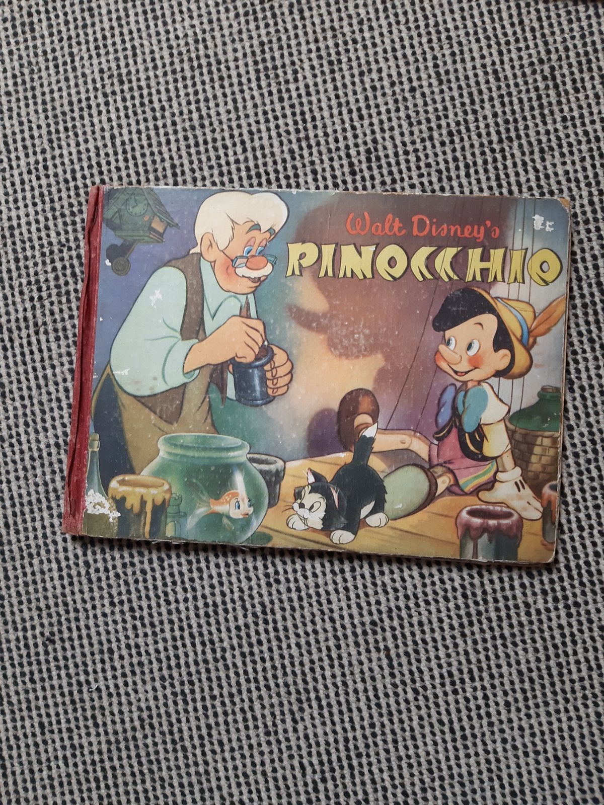 Walt Disney Pinokkio plaatjesalbum uitg Margriet uit 1954, Ophalen of Verzenden, Gelezen