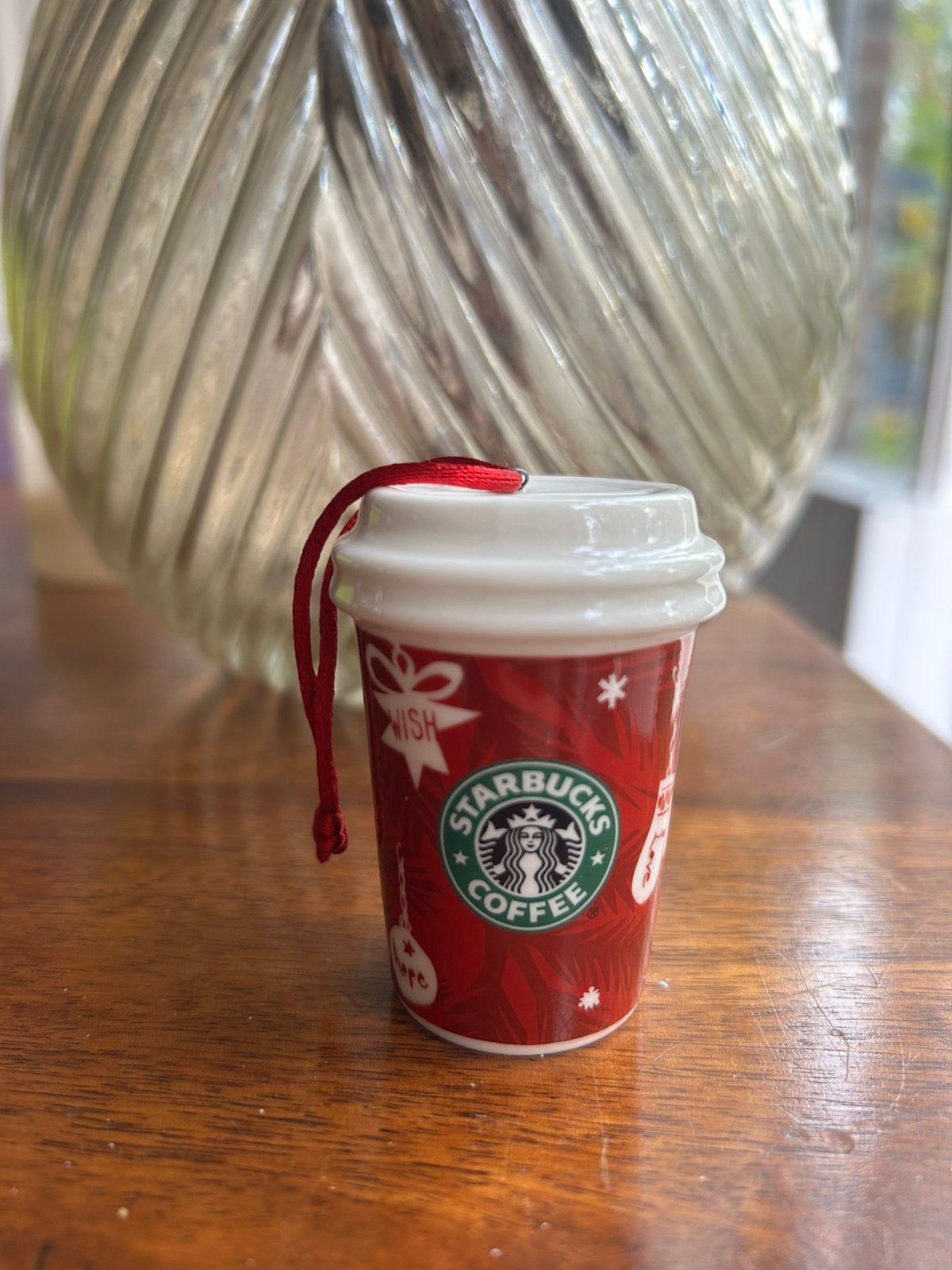 Starbucks kerstornament – Rode koffiebeker – Kersthanger, Ophalen of Verzenden, Zo goed als nieuw