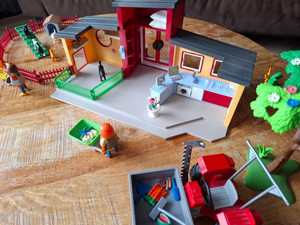 Playmobil Dierenpension met veel accessoires, Kinderen en Baby's, Speelgoed | Playmobil, Ophalen of Verzenden, Gebruikt