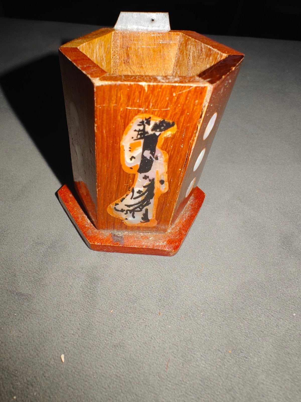Vintage houten pennenbakje uit Vietnam met hondje, Ophalen of Verzenden