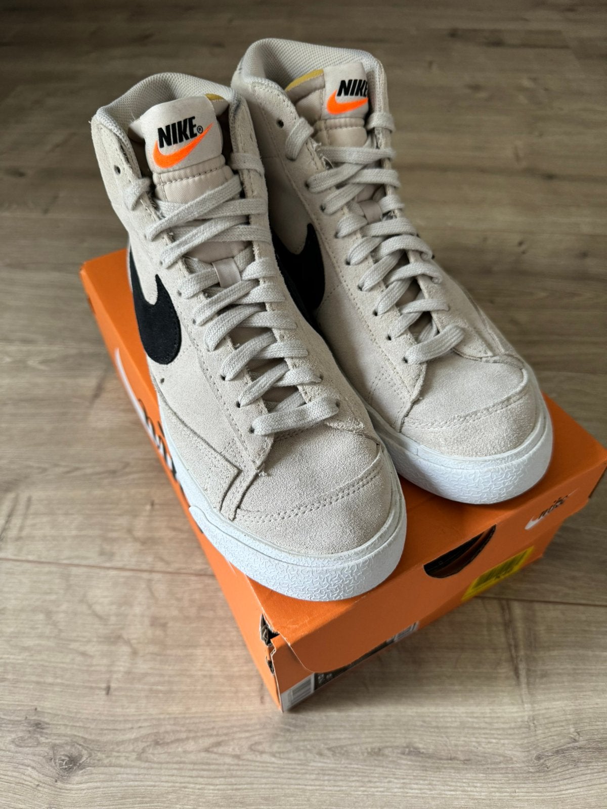 Nike Blazer Mid '77 Vintage Sneakers - Maat 38,5, Kleding | Dames, Beige, Ophalen of Verzenden, Sneakers of Gympen, Zo goed als nieuw