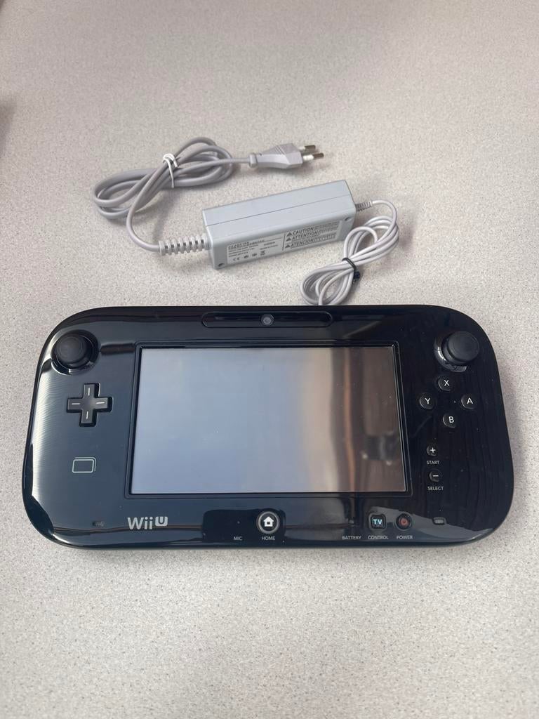 Nintendo WUP-010, Ophalen of Verzenden, Zo goed als nieuw, Met 1 controller