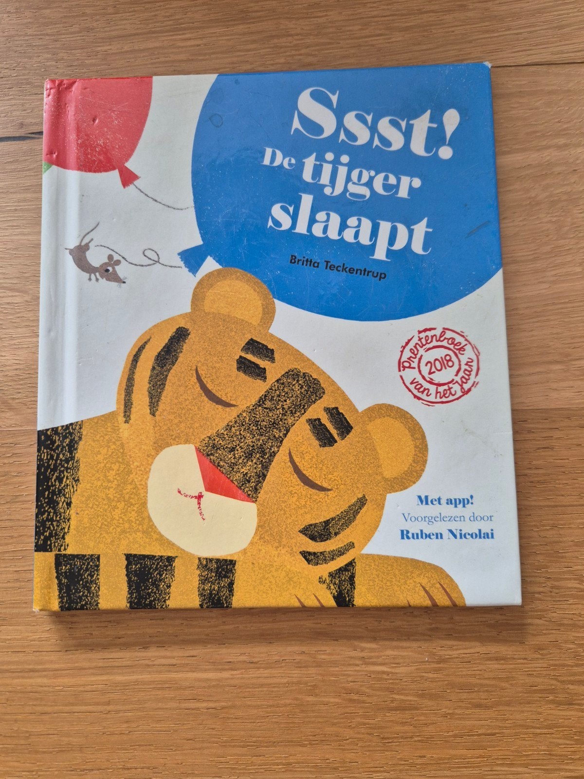 Ssst! De tijger slaapt - Prentenboek van het Jaar 2018, Boeken, Gelezen, Jongen of Meisje, Ophalen of Verzenden, Voorleesboek
