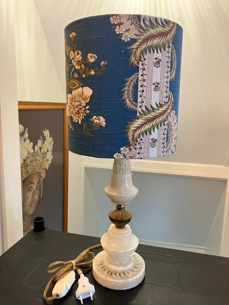 Tafellamp marmer met stoffen kap, Ophalen of Verzenden, Gebruikt, Stof, Minder dan 50 cm