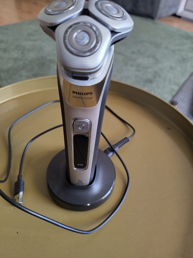 PHILIPS Shaver i9000 Prestige Wet&Dry XP9203 nieuw, Ophalen of Verzenden, Nieuw, Gehele gezicht, Overige typen