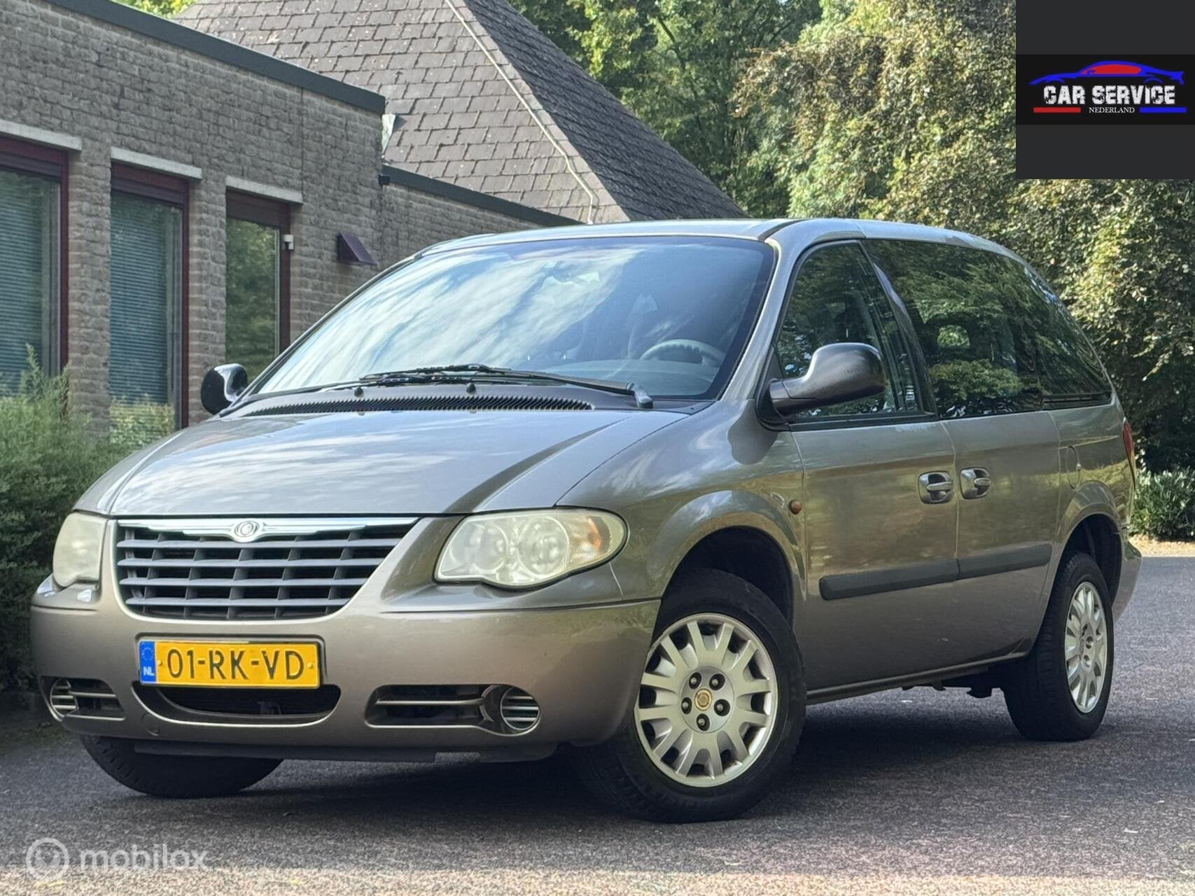 Chrysler Voyager 2.4i SE Luxe/NAP/APK/7PERSOONS/TREKHAAK/DO, Auto's, Voorwielaandrijving, Startonderbreker, 450 kg, Gebruikt