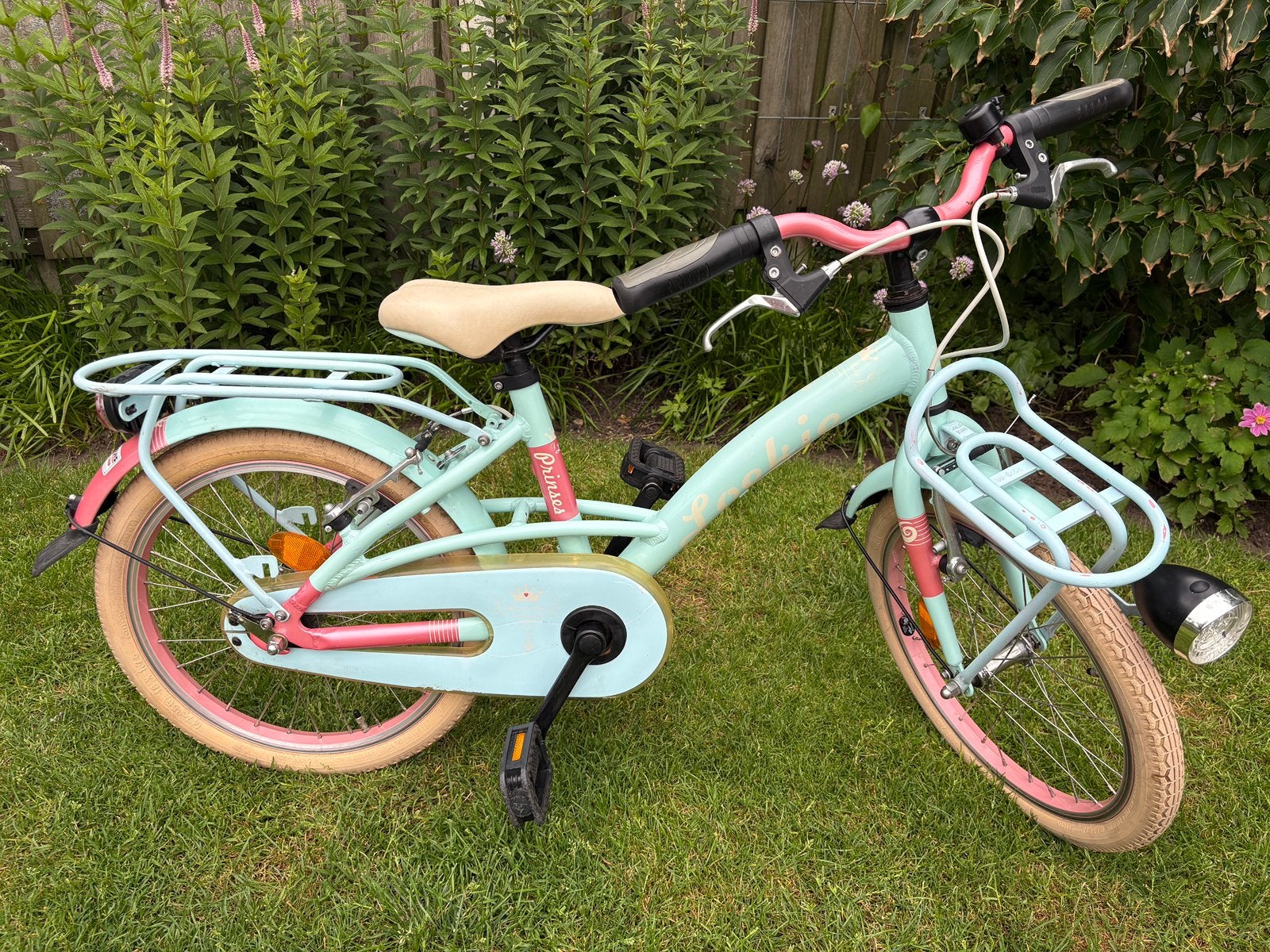 18 inch loekie prinses meisjesfiets, Ophalen, Zo goed als nieuw, 18 inch