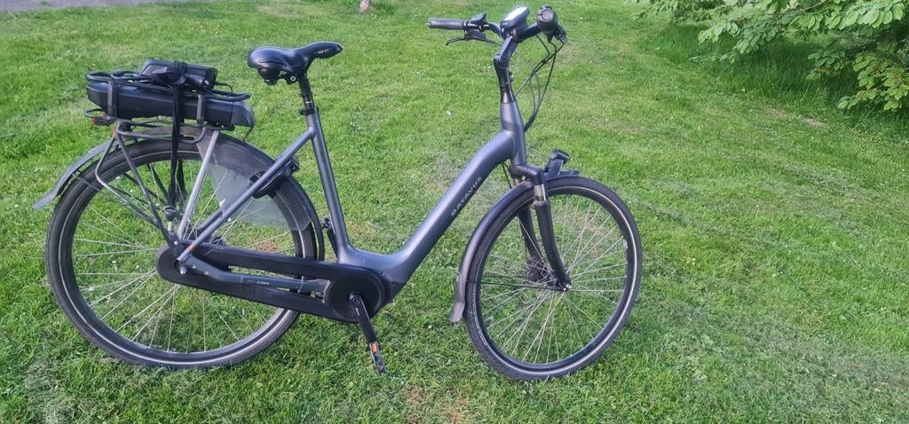 Elektrische damesfiets Batavus Finez Middenmotor Bosch plus!, 55 tot 59 cm, Ophalen, Zo goed als nieuw, Batavus