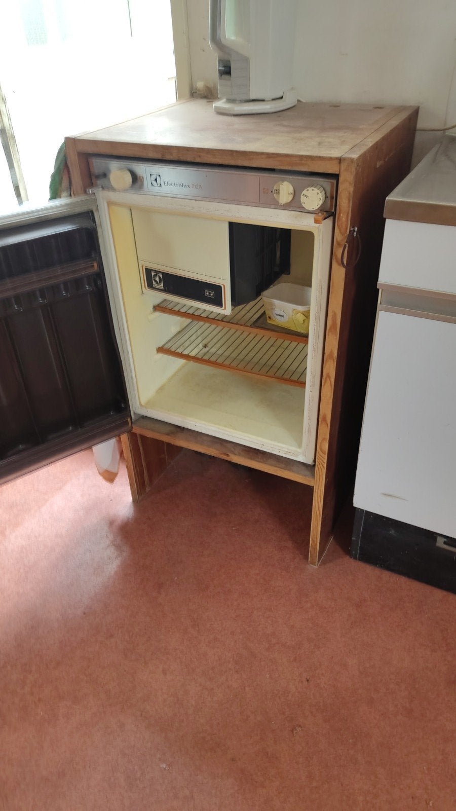Electrolux 12V/230V/Gas Camping/Boot Koelkast, Ophalen, Gebruikt, Minder dan 85 cm, Minder dan 75 liter