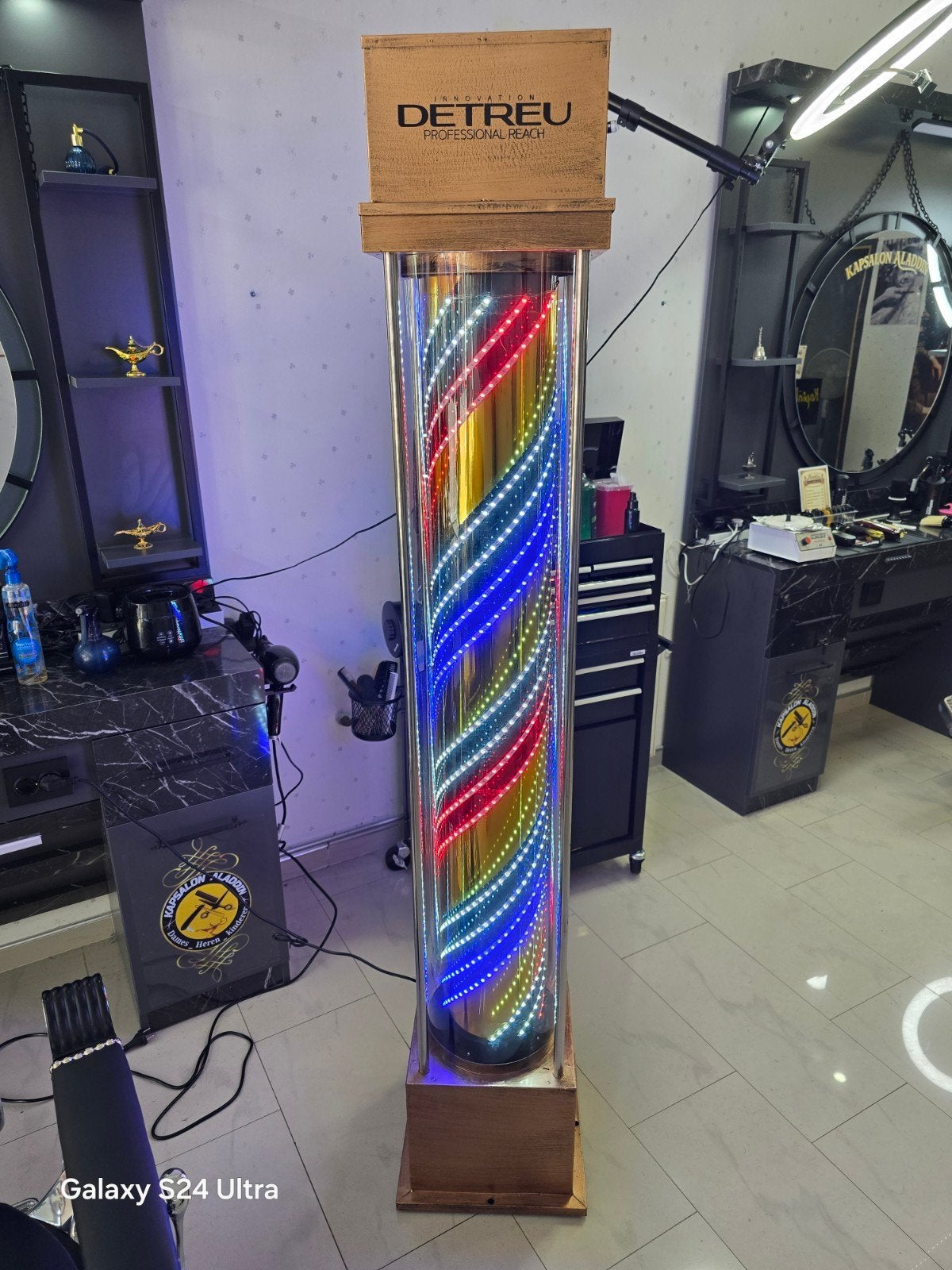 Knipperende LED-verlichting voor kapperspa, Ophalen, Zo goed als nieuw, Vergrootglas of Loep