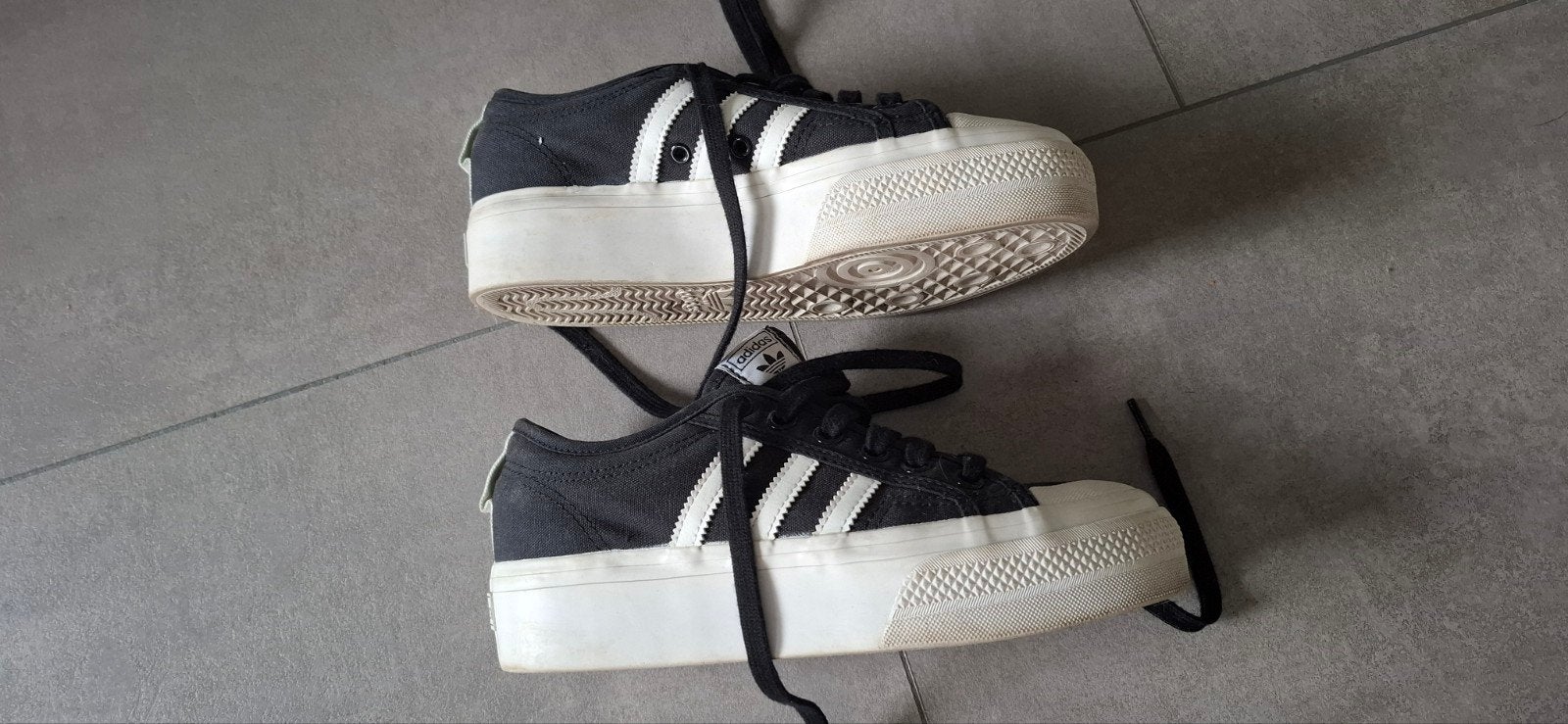 Adidas sneakers Adidas Nizza plateau maat 39 1/2 igs, Adidas, Zwart, Ophalen of Verzenden, Sneakers of Gympen