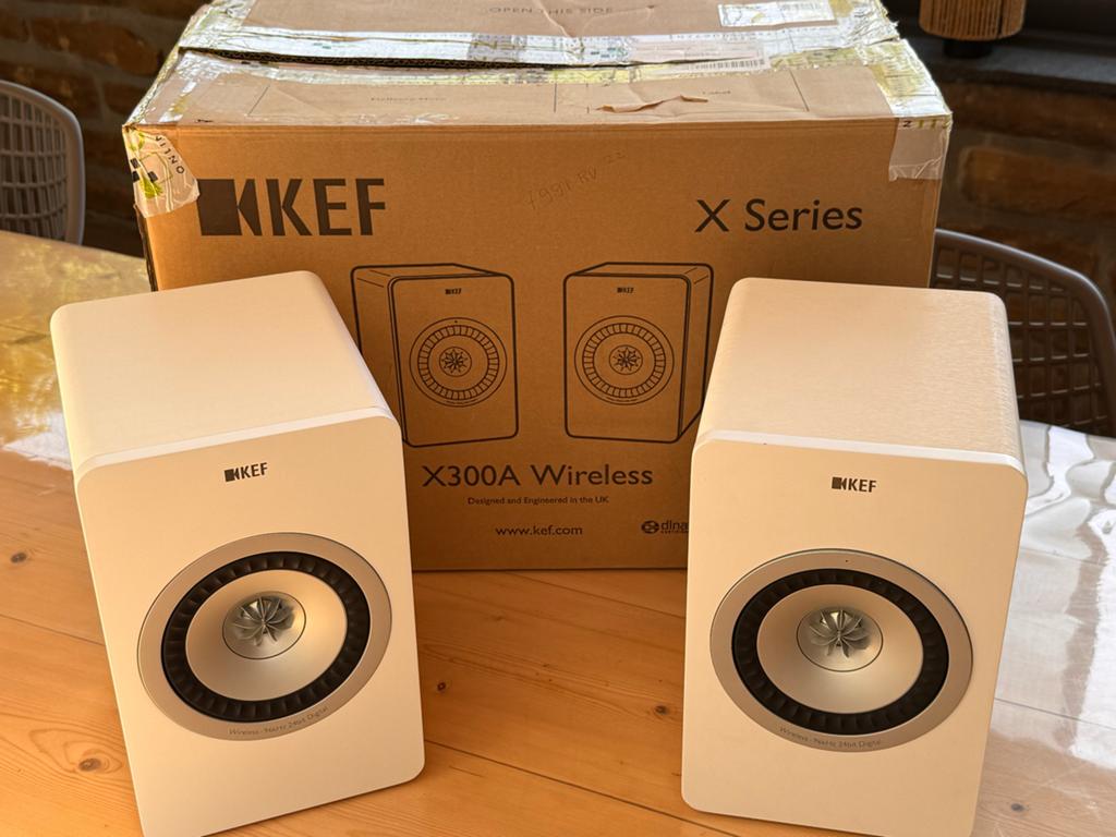 KEF X300A Wireless speakers (één defect), Overige merken, Ophalen of Verzenden, 60 tot 120 watt, Niet werkend