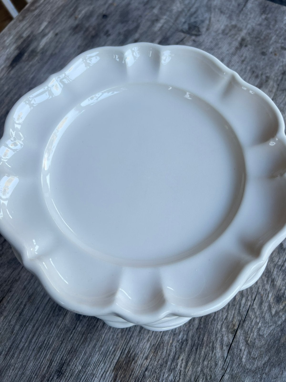 17 Kleine creme kleurige bordjes varages, Ophalen of Verzenden, Overige stijlen, Bord(en)