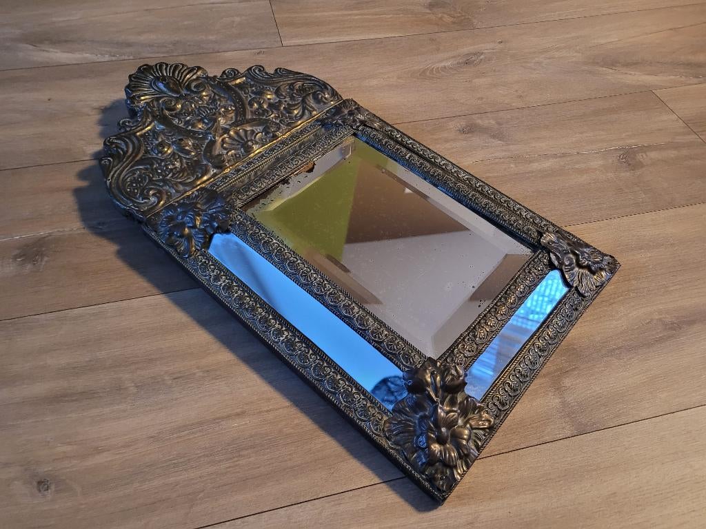 Antieke messing Franse bruidsspiegel in originele staat, Antiek en Kunst, Antiek | Spiegels, Ophalen of Verzenden, Rechthoekig