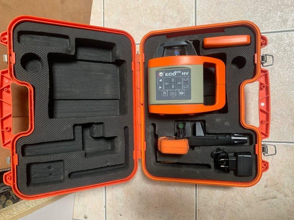 Rotatielaser. Bouw laser. Laser. Met afstandsbediening, Doe-het-zelf en Verbouw, Meetapparatuur, Ophalen of Verzenden, Gebruikt