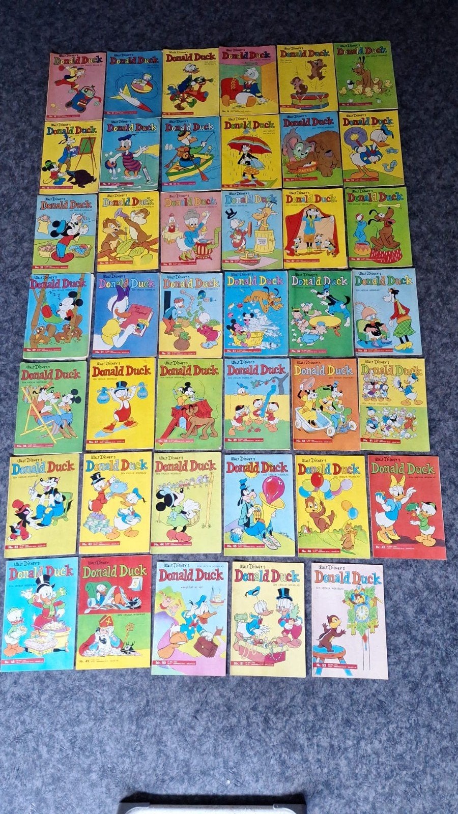 Te koop meerdere Donald Duck's uit 1963, Boeken, Meerdere comics, Ophalen, Gelezen, Europa