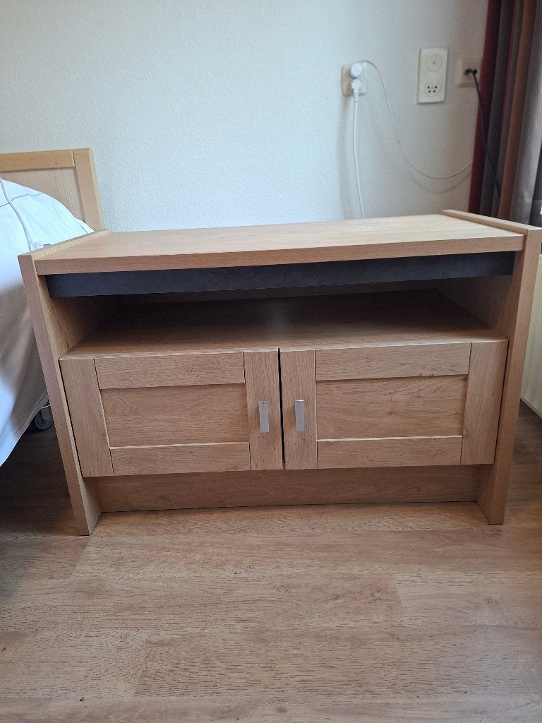 Beuken TV Kast, Ophalen, 100 tot 150 cm, Neutraal, Eikenhout