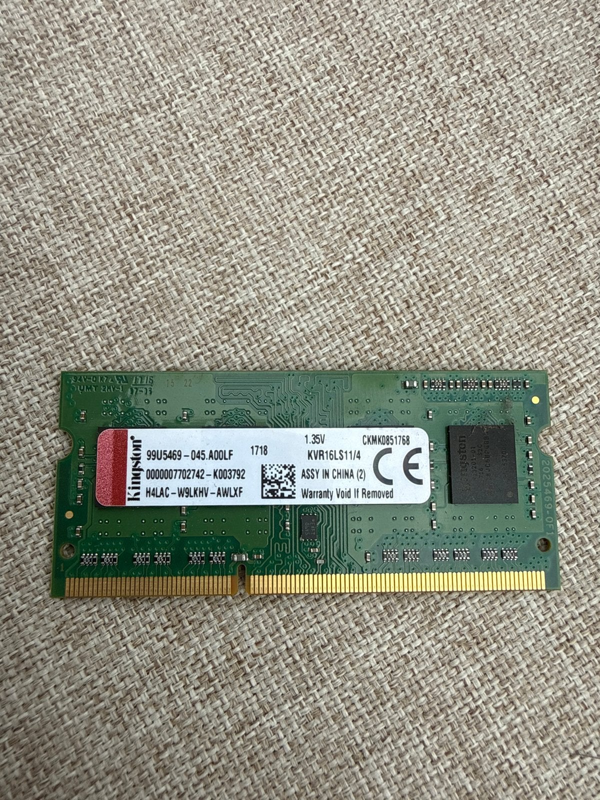 Kingston 4GB DDR4 Laptop RAM (KVR16LS11/4), Computers en Software, RAM geheugen, DDR4, Ophalen of Verzenden, Zo goed als nieuw