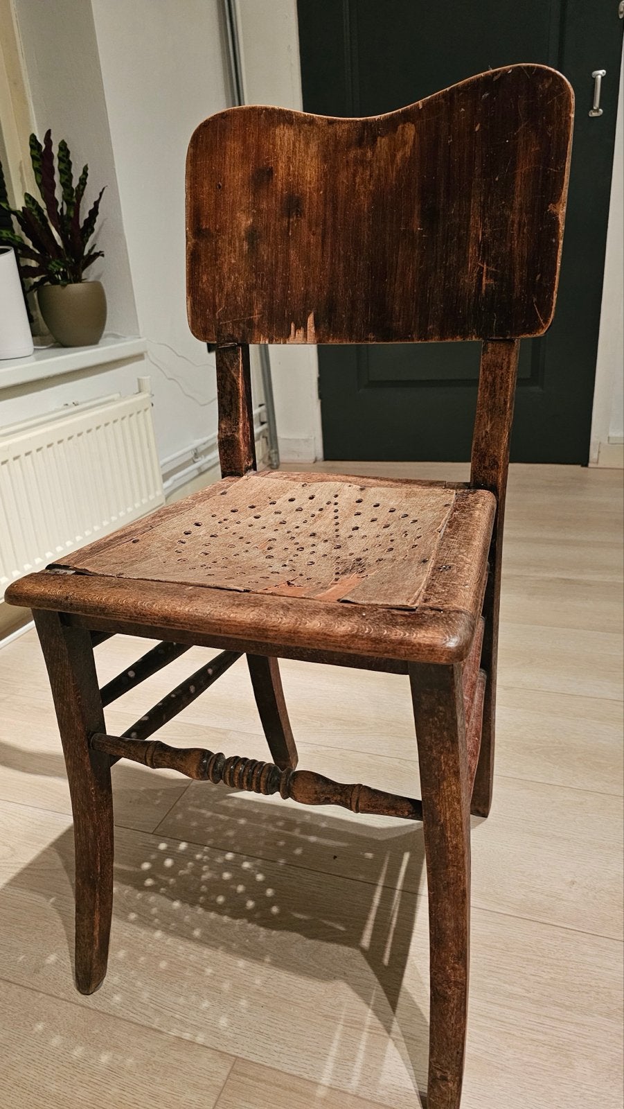 Vintage houten stoel - uniek en karaktervol, Antiek en Kunst, Ophalen