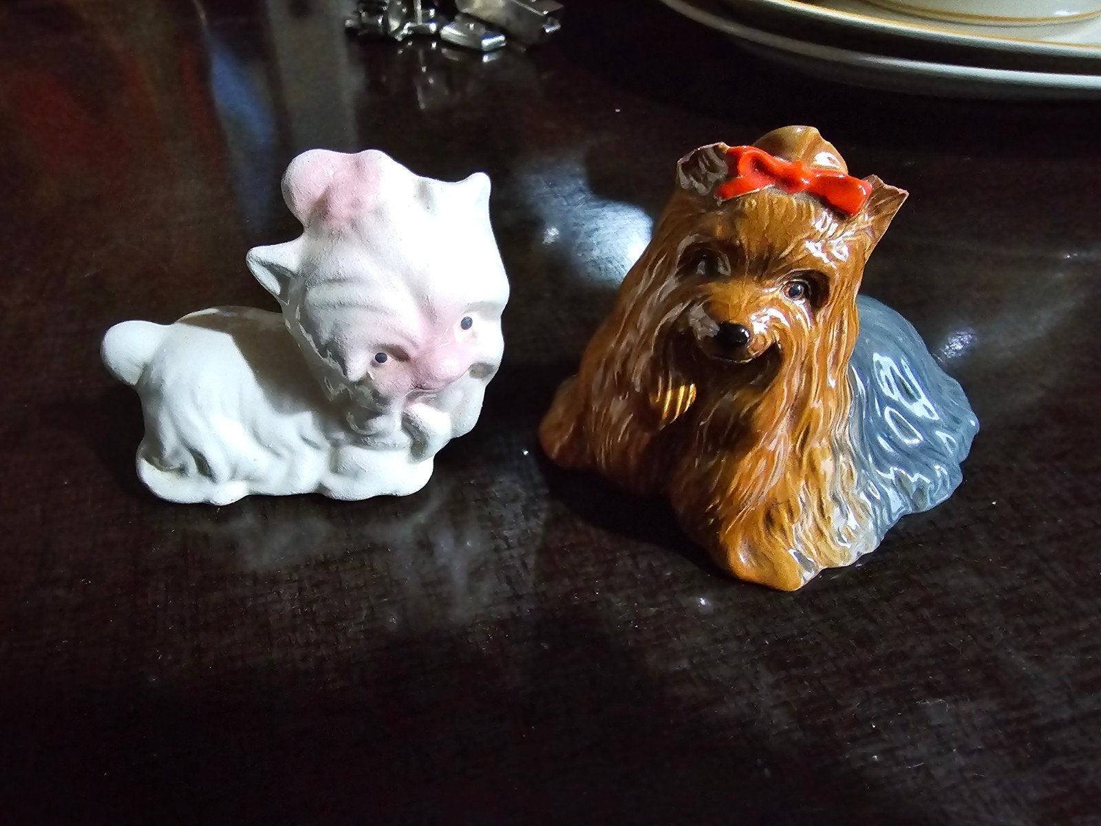 2 antieke honden beeldjes Beswick yorkshireterriër 1944 €15, Ophalen of Verzenden, Gebruikt, Dier
