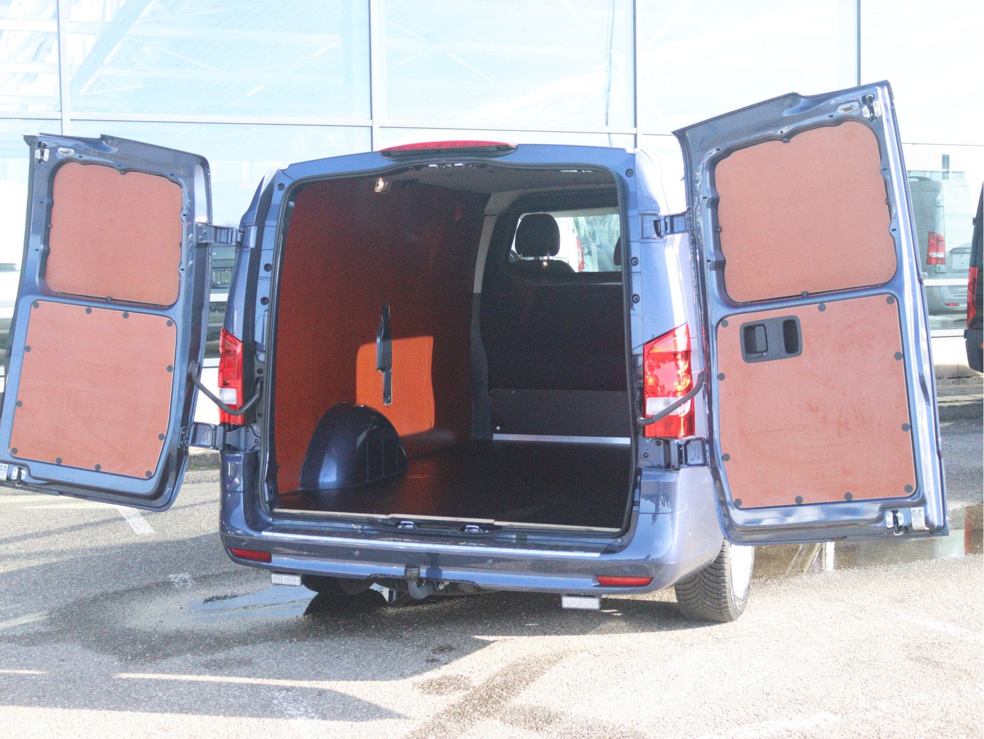 Mercedes-Benz Vito 119 CDI L2 Pro 4x4 | AIRCO/DISTRONIC/NAVI, Auto's, Automaat, Achterwielaandrijving, Gebruikt, Blauw