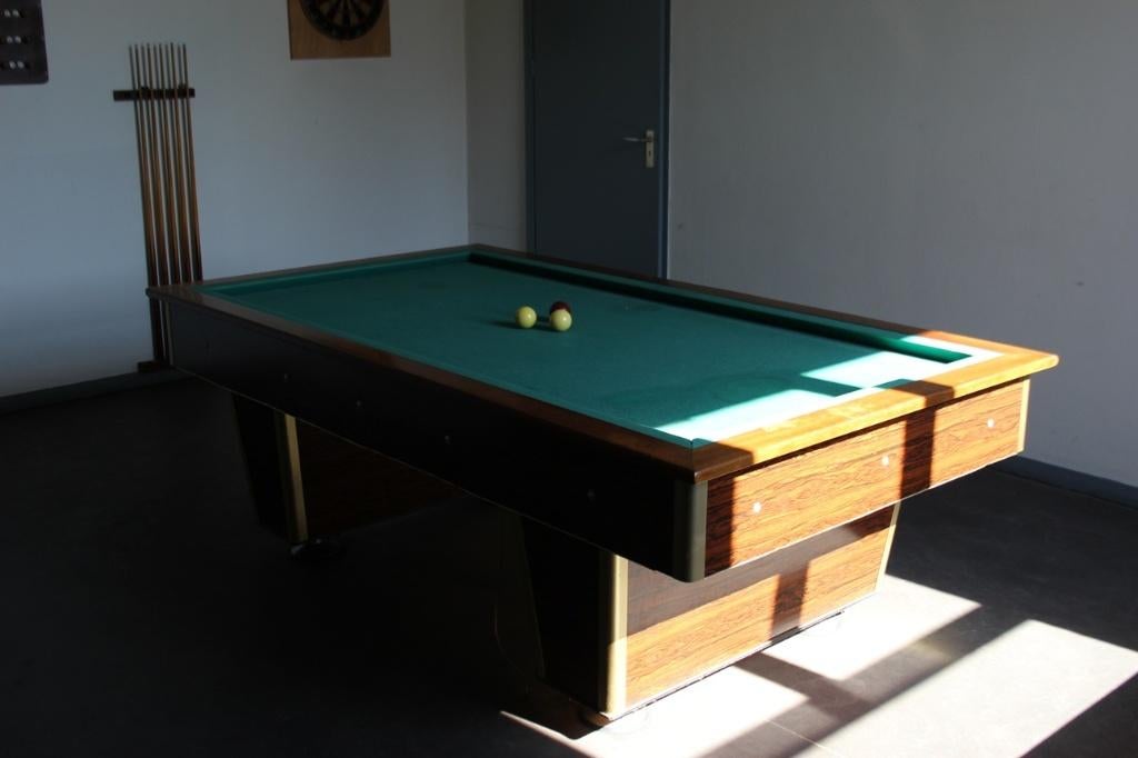 Biljart, Ophalen, Biljarttafel