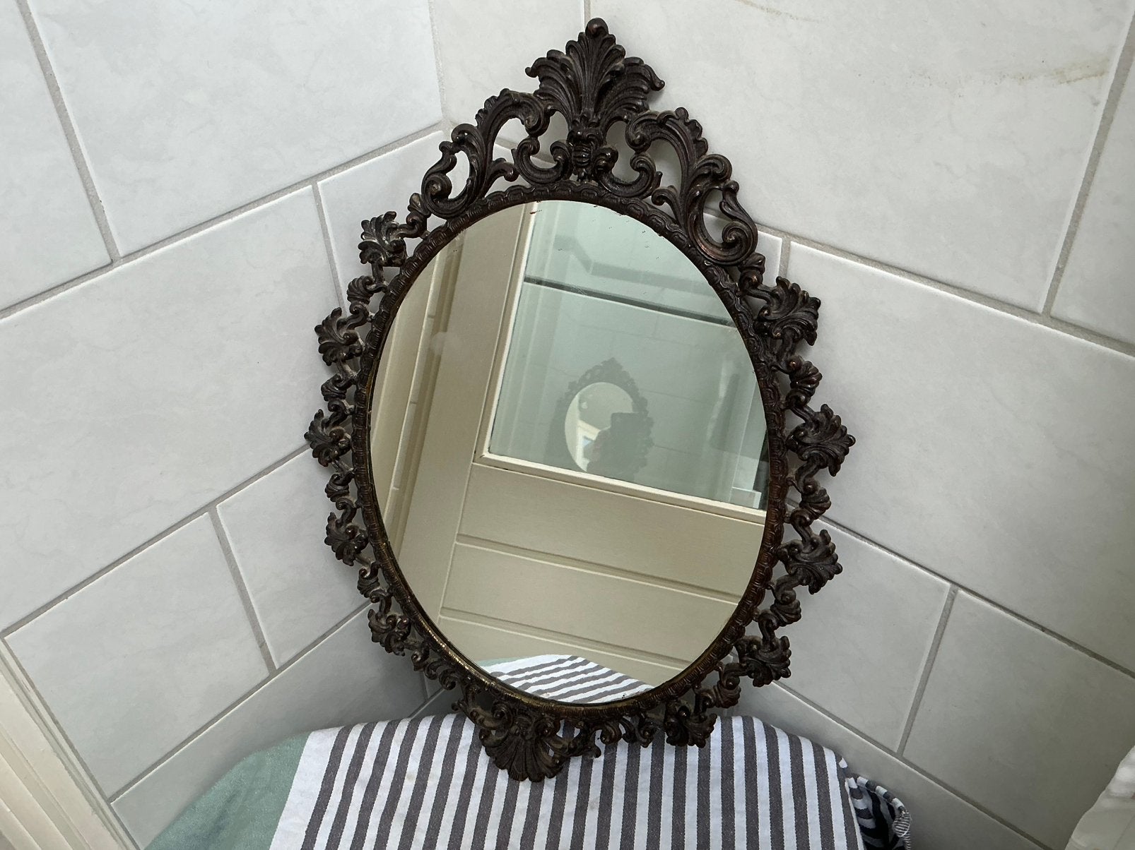 Koperen spiegel., Ophalen of Verzenden, Ovaal, Minder dan 50 cm